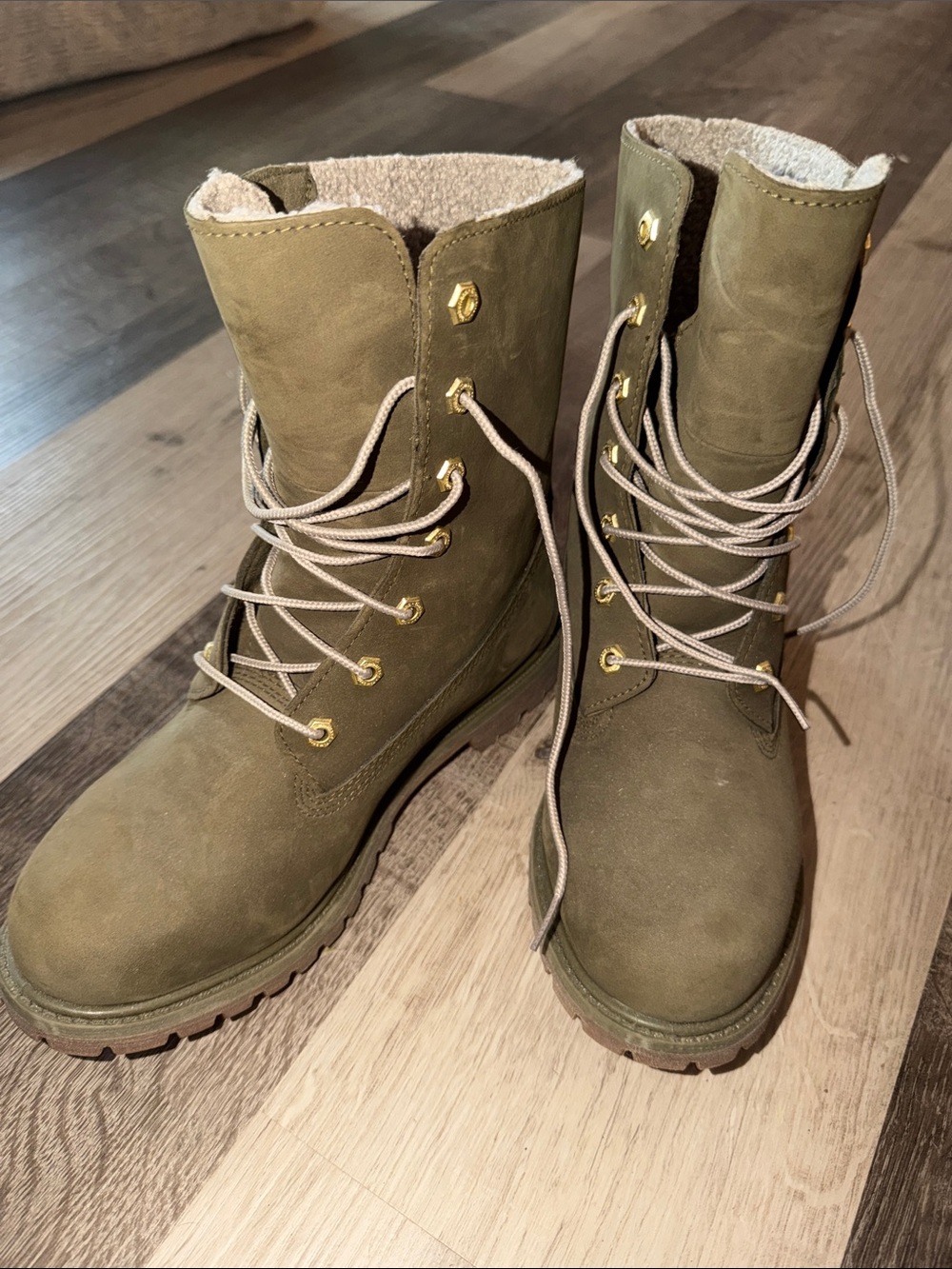 Timberland Olive Lace-Up Sherpa Lined Boots